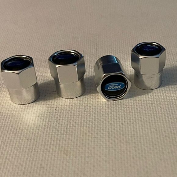 Ford valve Stem caps in Silver set of 4 NWT - Picture 3 of 4